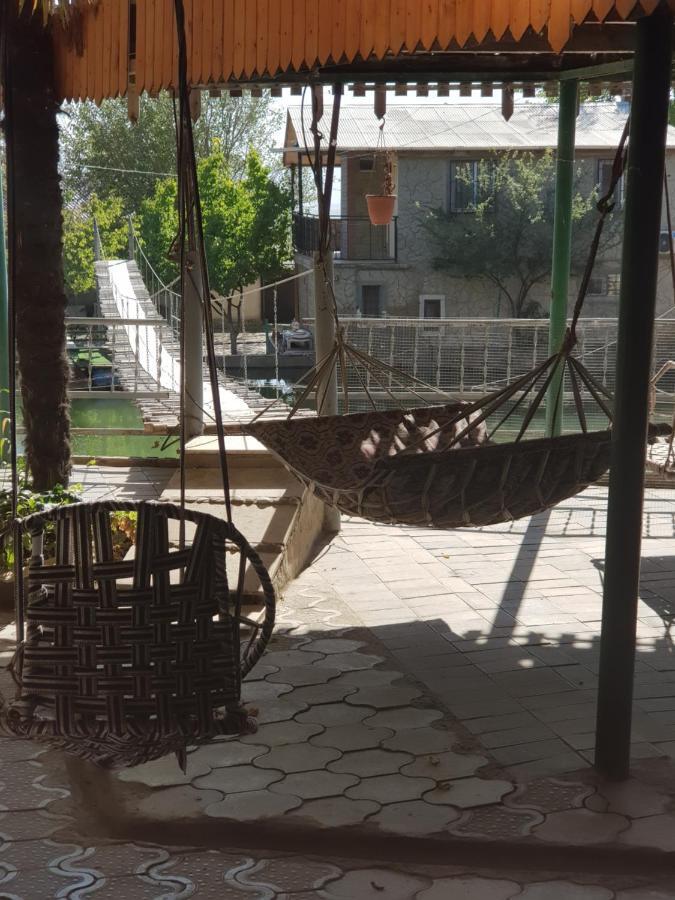 Hotel Amiran'S Lake Tiflis Exterior foto